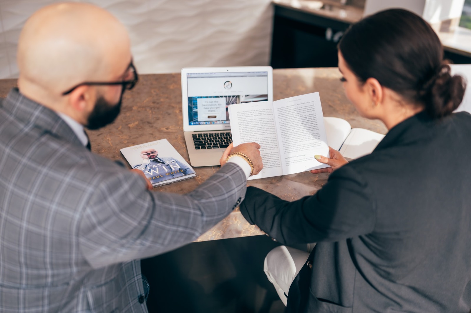 Servicios Legales Baker Tilly